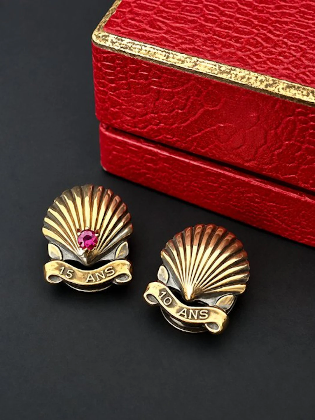 Silver, vermeil - Brooch - Lapel buttons - Scallop shell