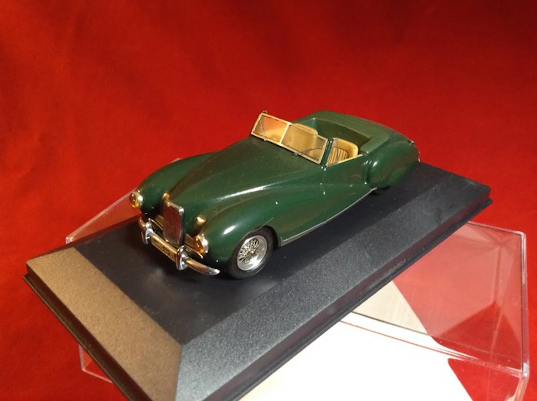 Provence Moulage - made in France 1:43 - Model sports car...
