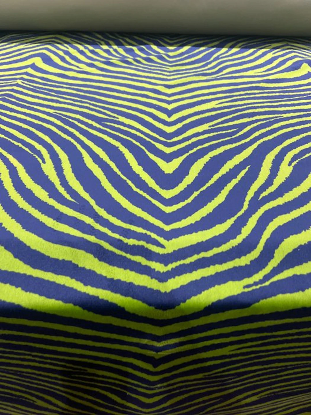 Textile - 600 cm - 140 cm - zebra velvet
