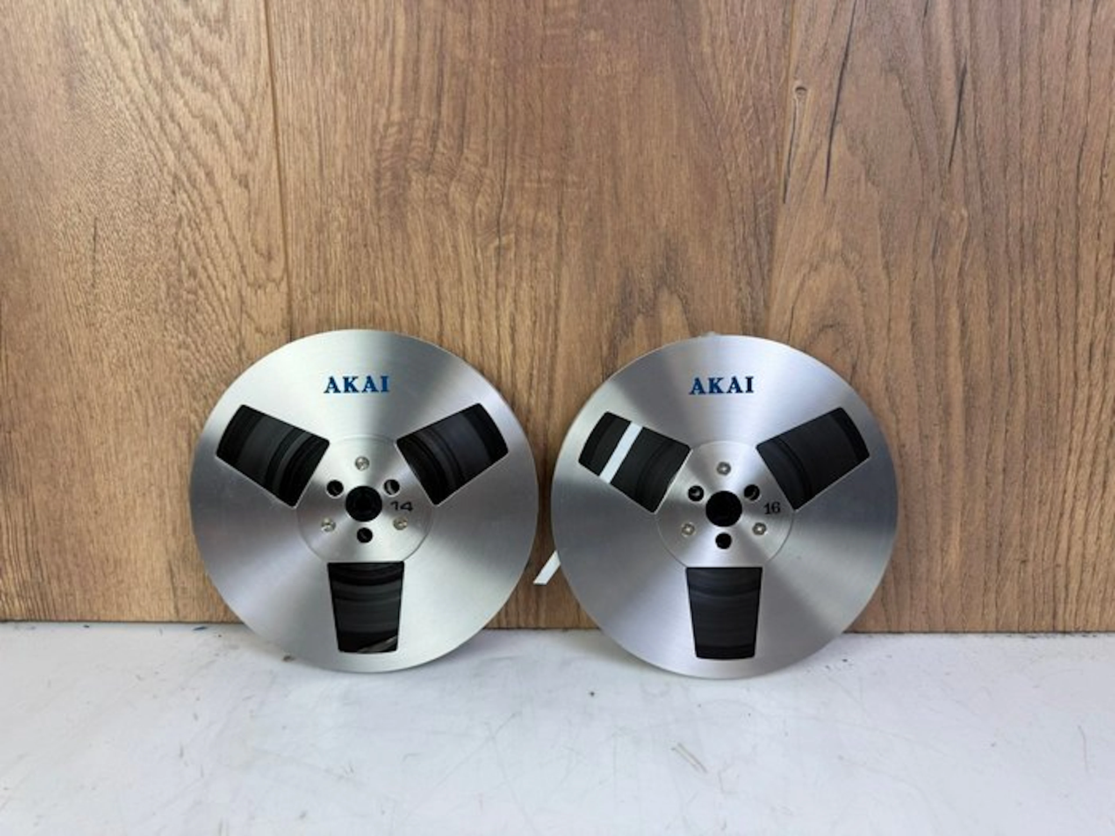 Akai - 18 CM Metal Reels Reel to reel audio