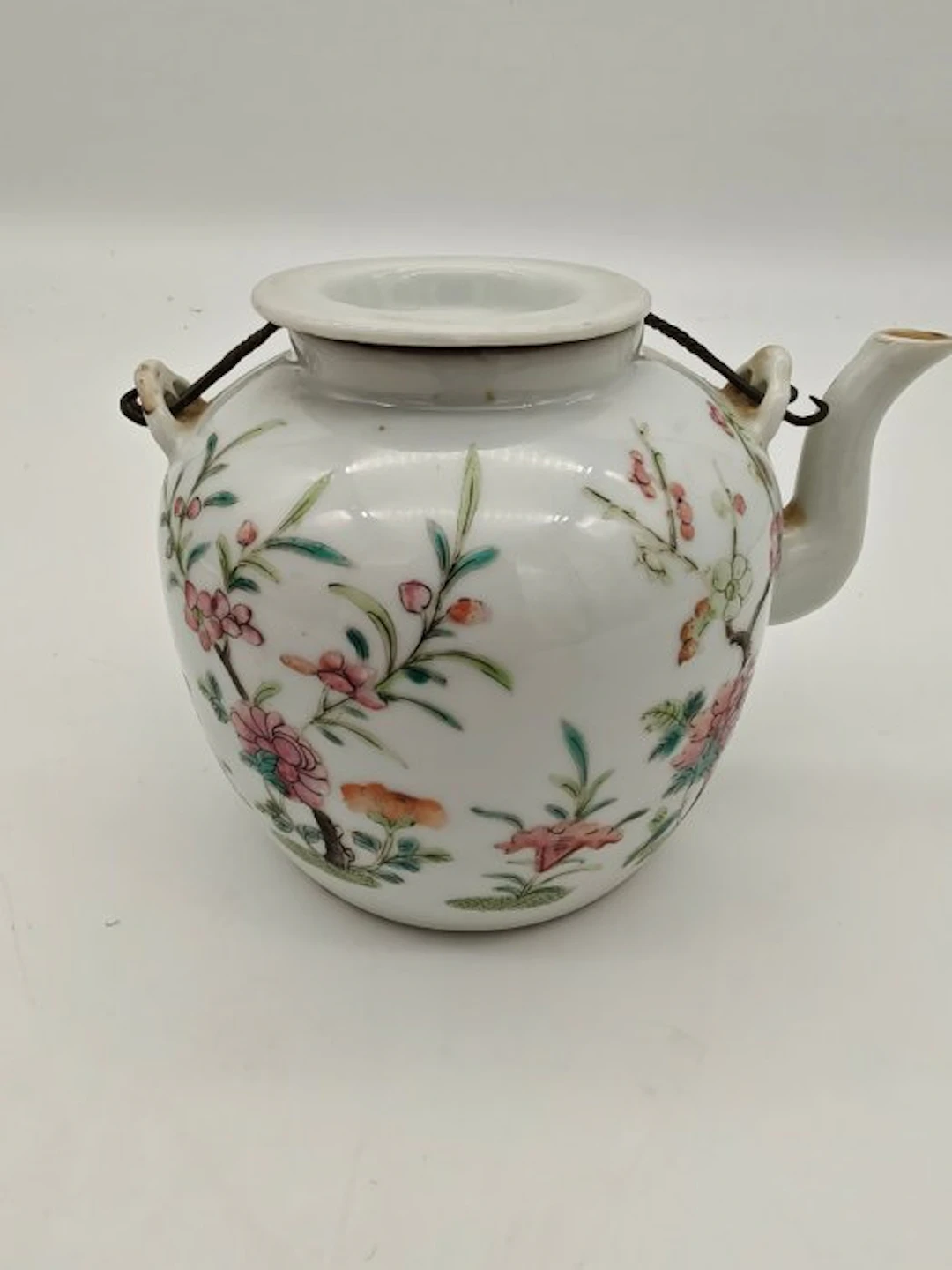 Antique Chinese Famille Rose Teapot - Late Qing Dynasty - Teapot - Porcelain