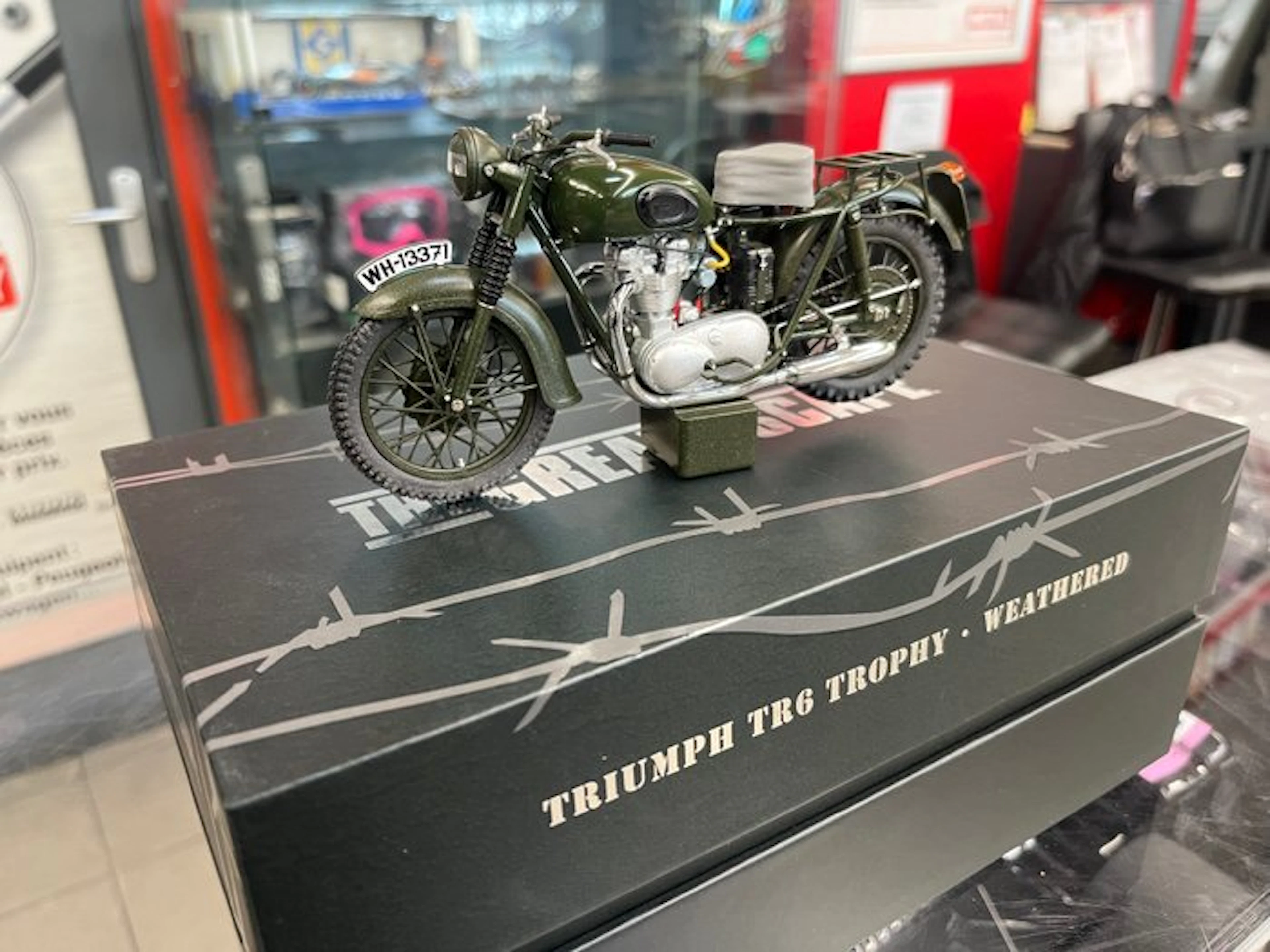 Norev, Corgi 1:12 - Model motorcycle - TRIUMPH TR6 TROPHY...