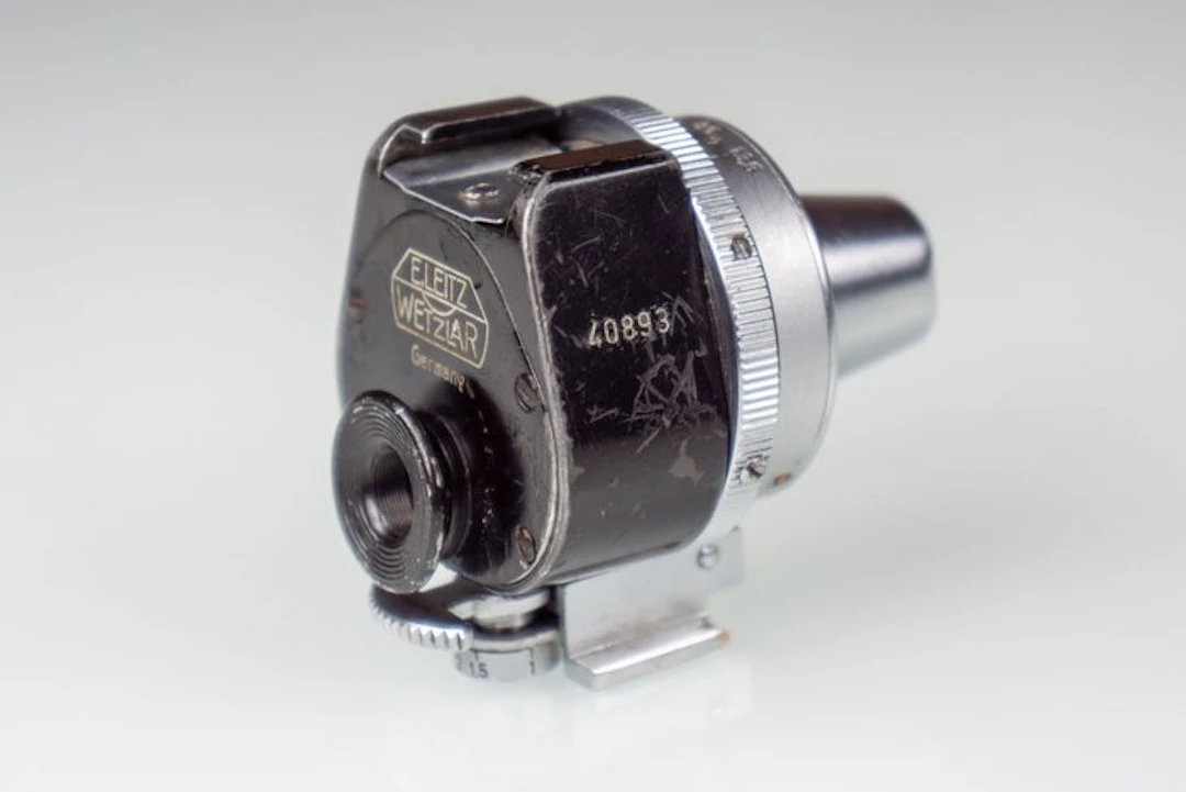 Leica Leitz Viooh / straight sides / universal Viewfinder...