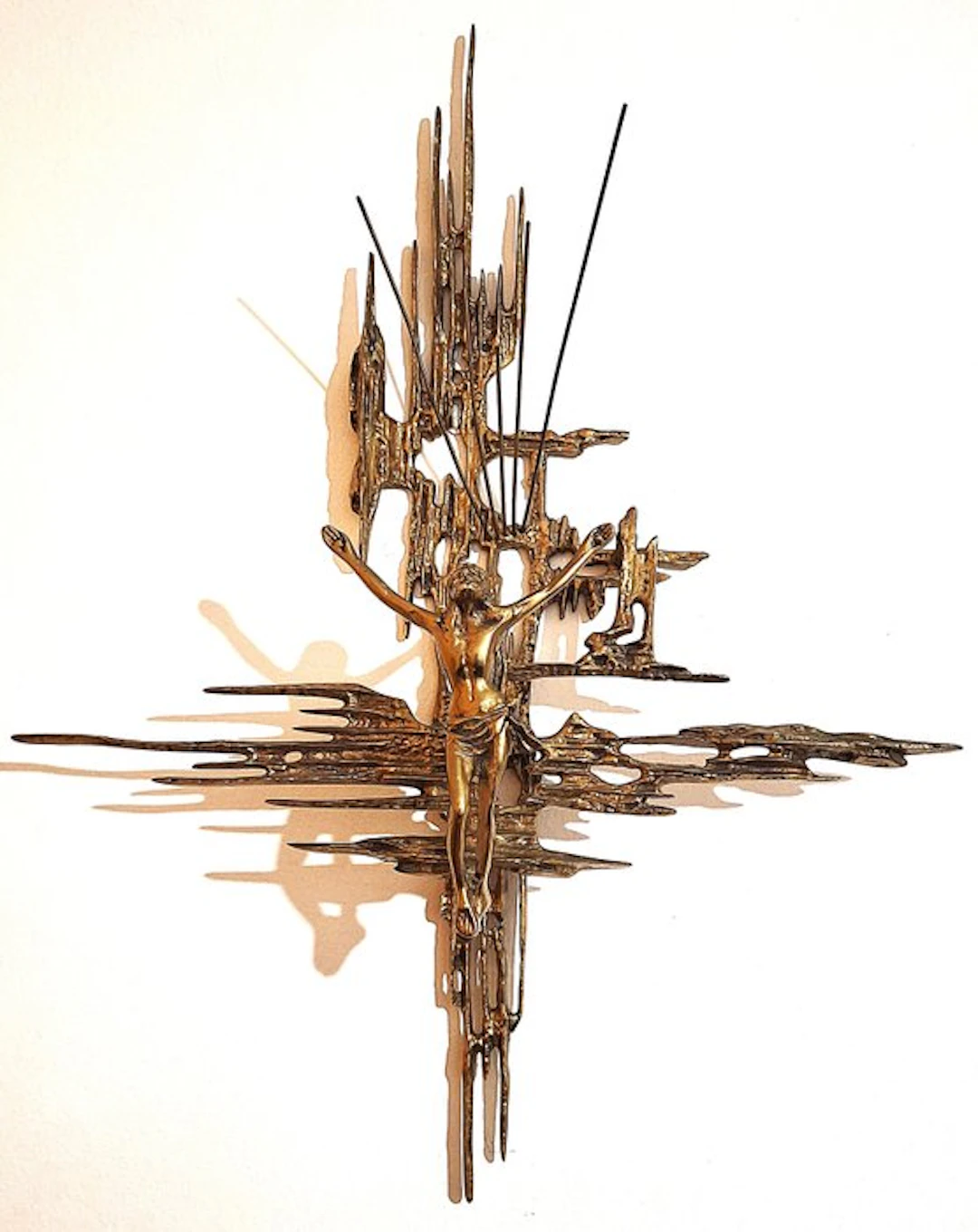 Cross - Gilt bronze - 1970-1980 - Inspired by Dalí - 60 cm.