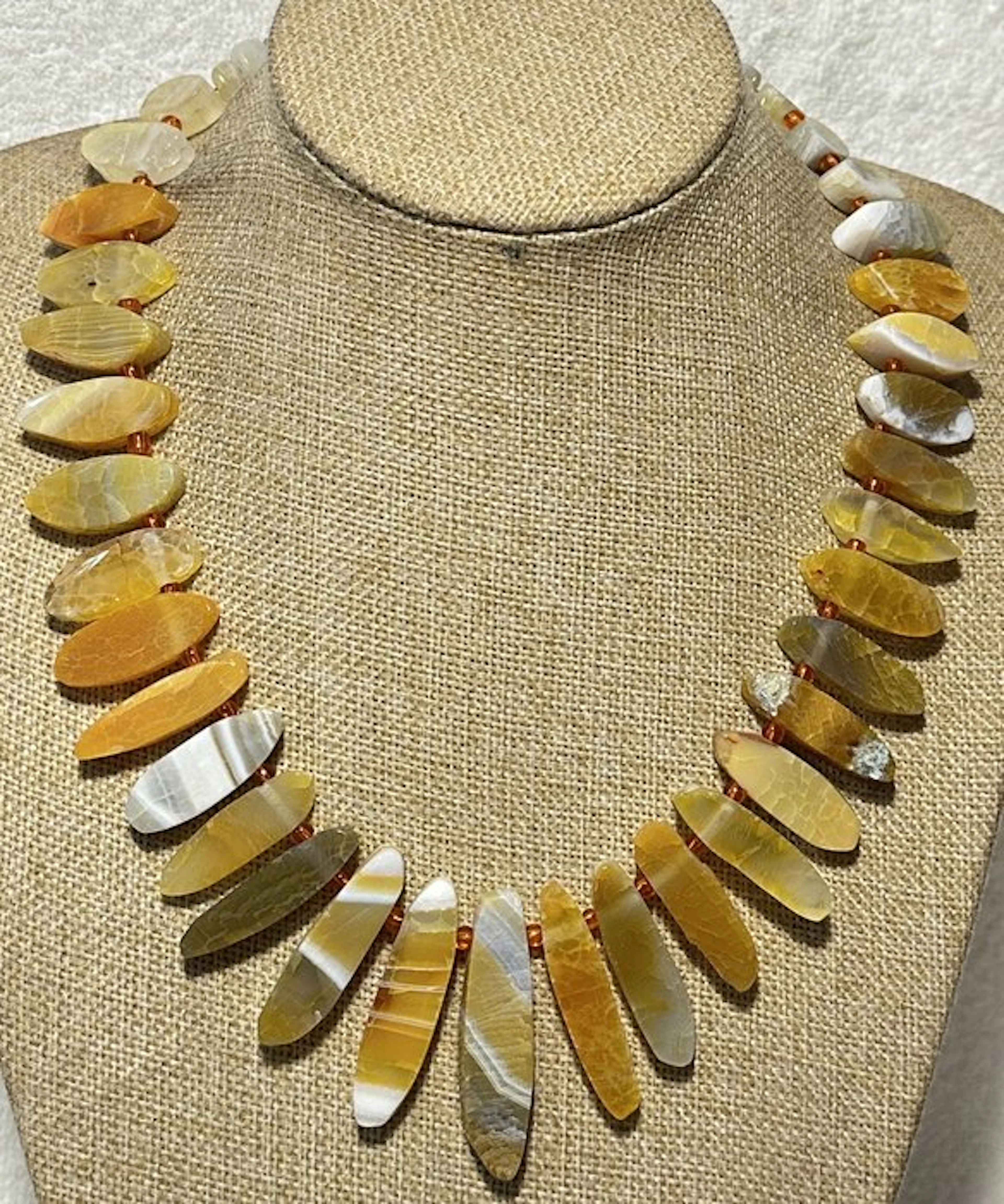 Set of natural Brazilian yellow agate / 905 ct / Very...