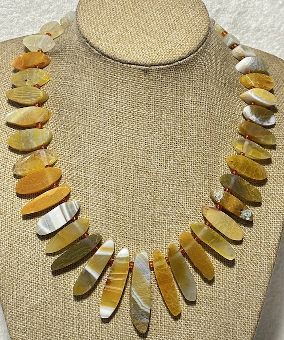 Set of natural Brazilian yellow agate / 905 ct / Very...