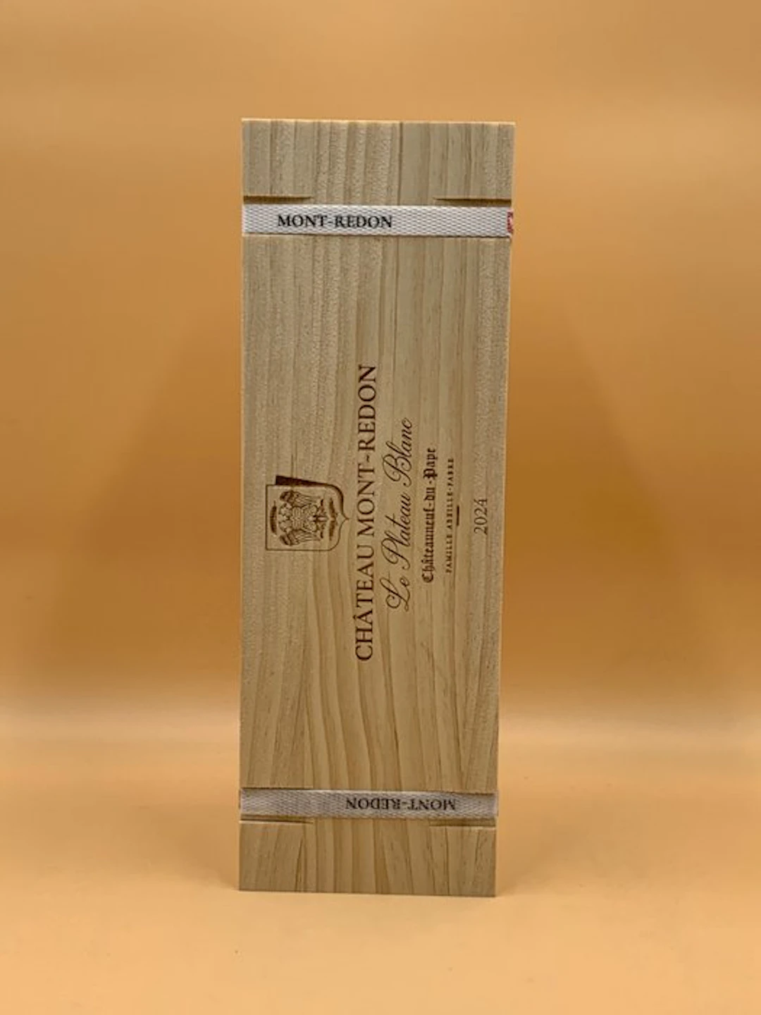 2024 Château Mont-Redon " Le Plateau Blanc "...