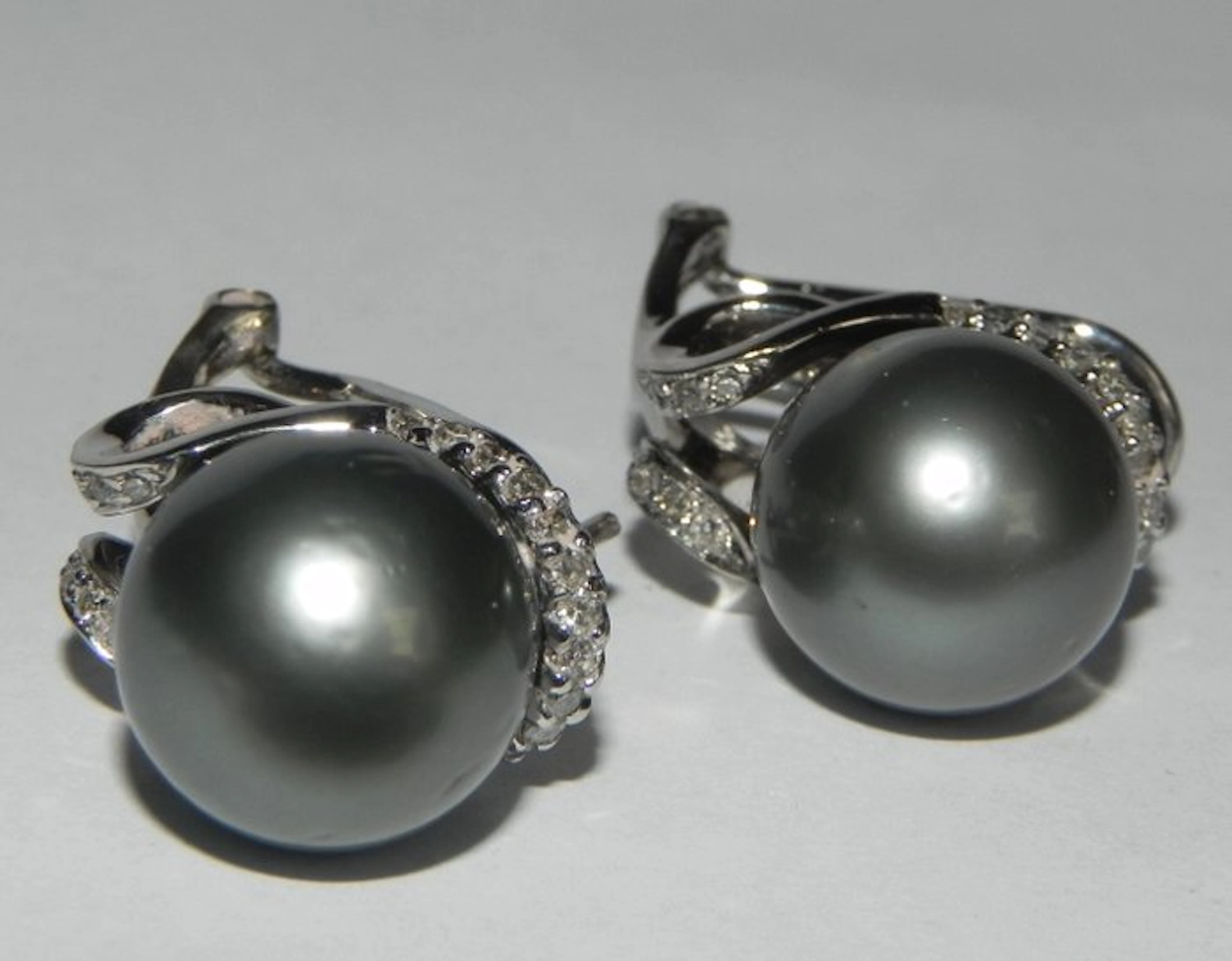 Earrings - 18 kt. White gold Pearl - Diamond