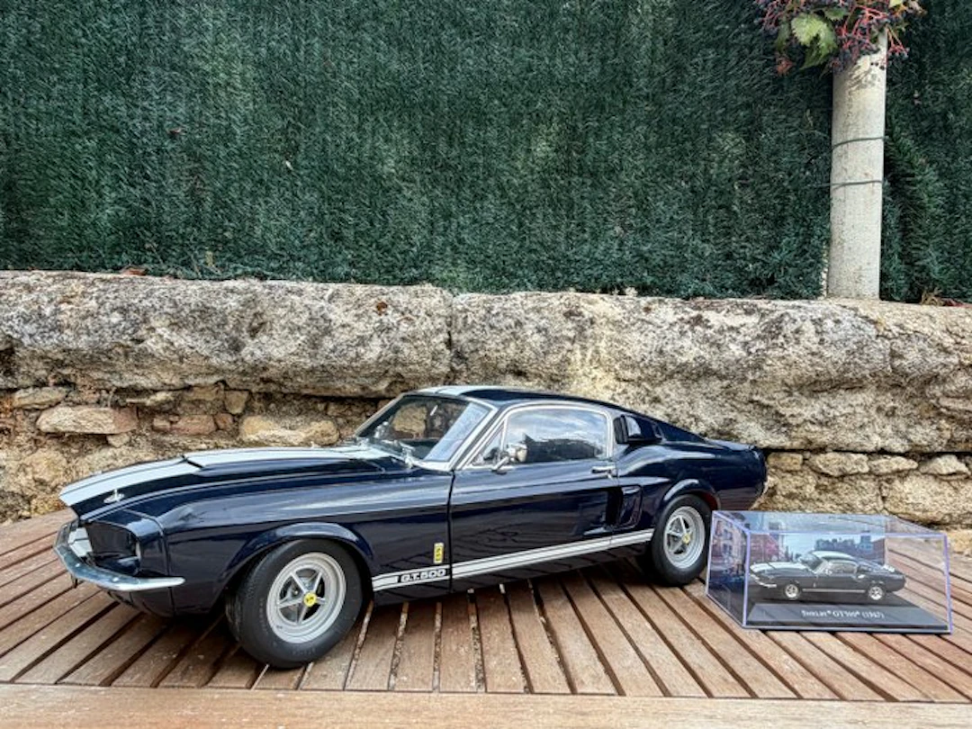 Altaya 1:8 - Model sports car - Ford Mustang Shelby GT 500