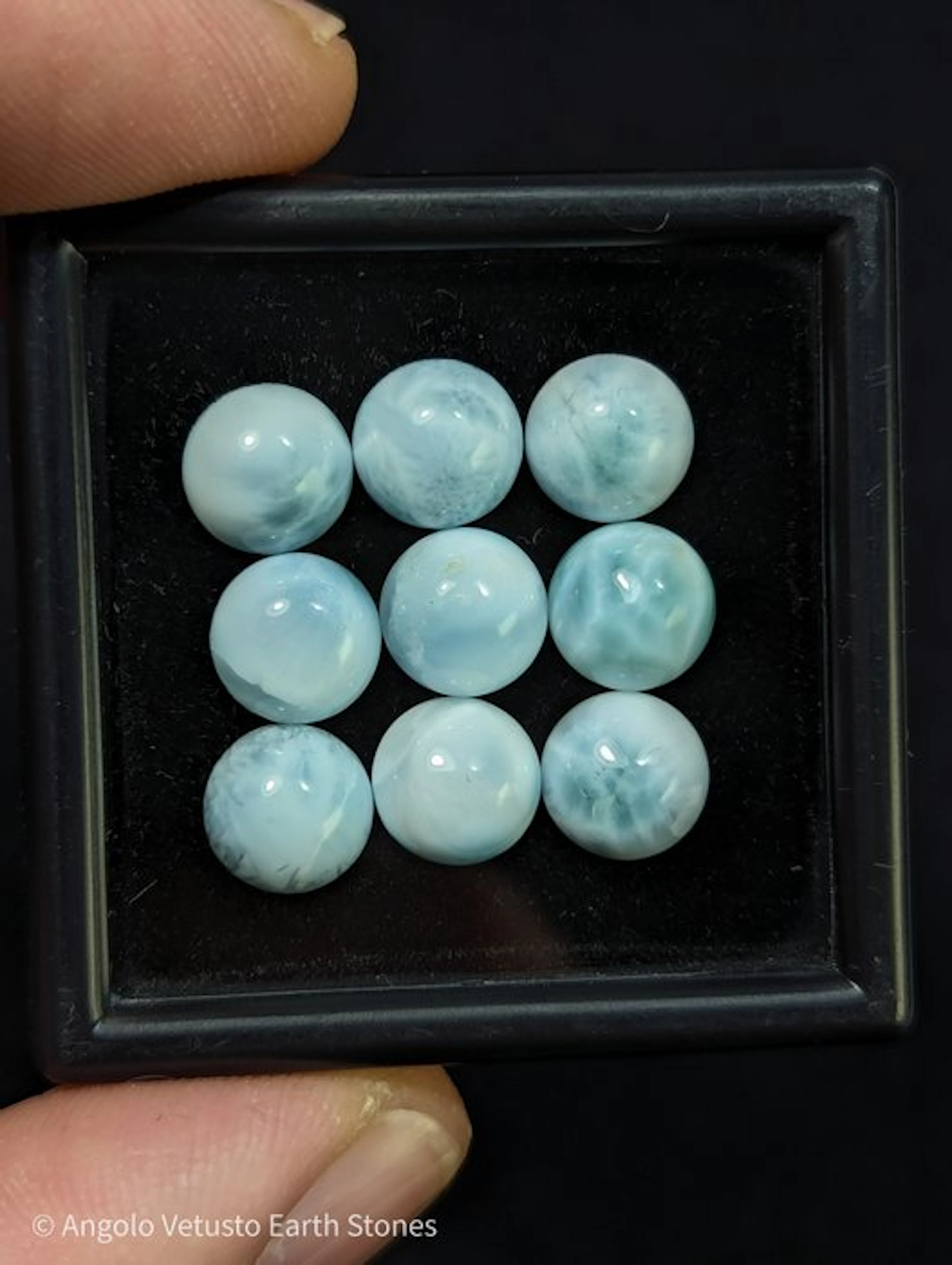18.77 ct – 9 High Quality Natural Larimar Cabochons –...