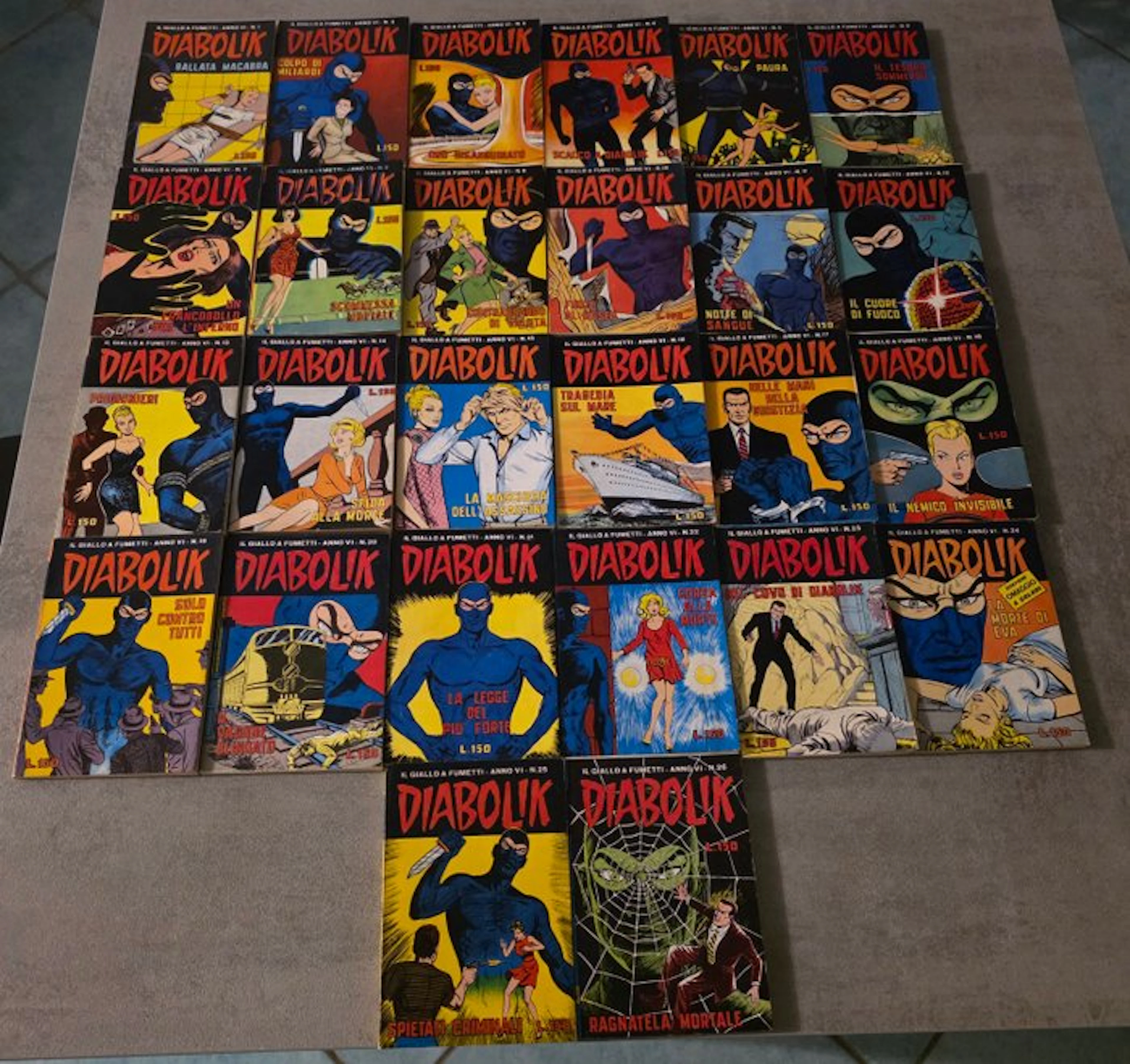 Diabolik nn. 1/26 - VI serie - 26 Comic - First edition - 1967