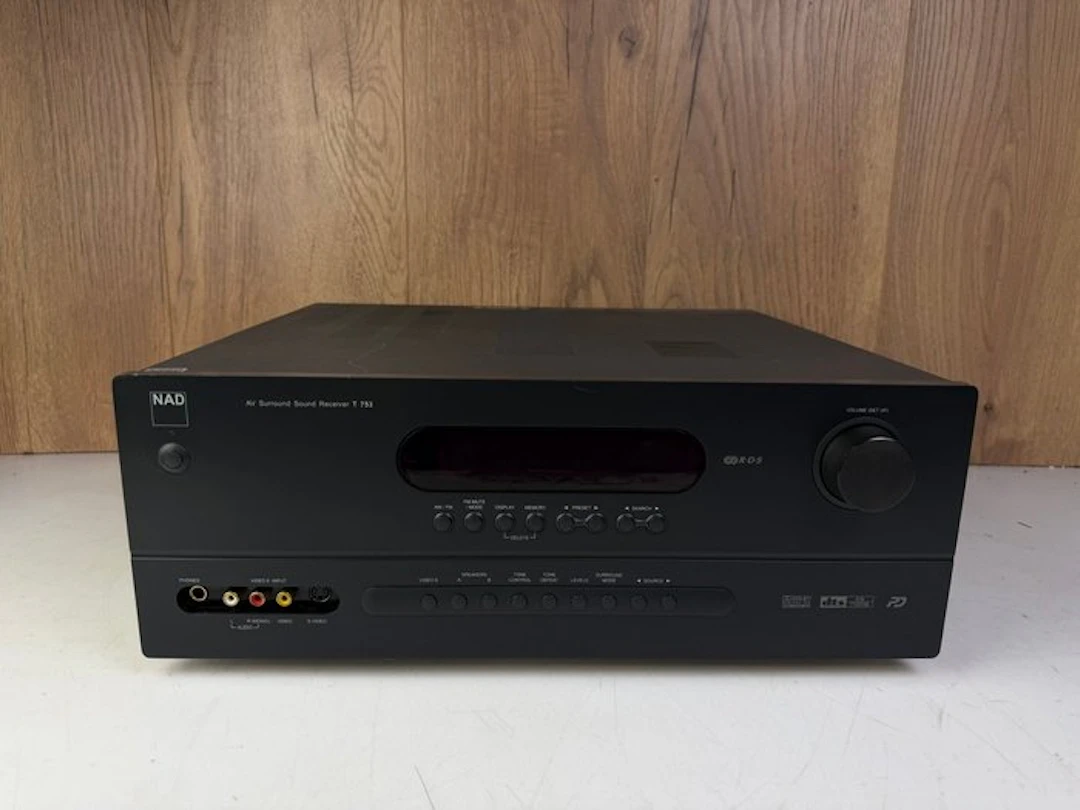 NAD - T753 Solid state multi-channel receiver