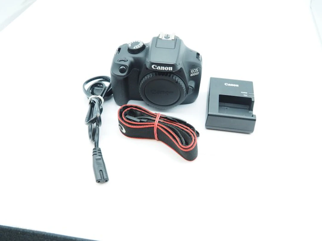 Canon eos 4000D camera body (inclusief accessoires) Digital camera