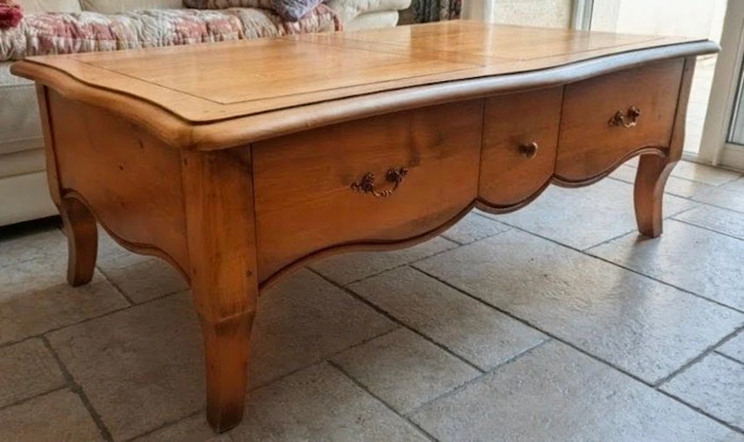 Coffee table - Wood