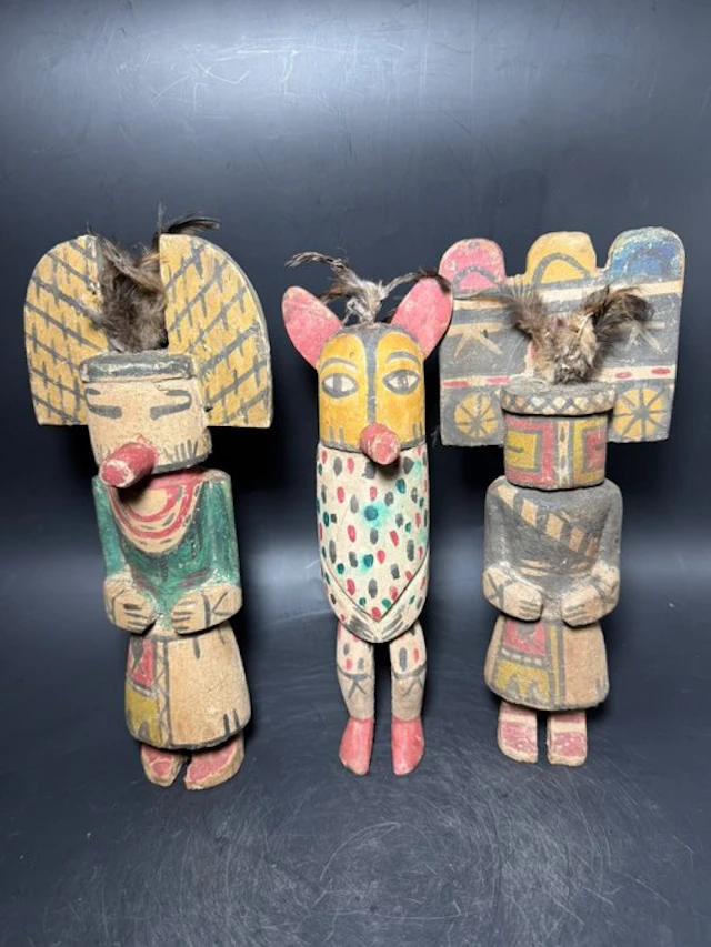 3 dolls in the Hopi kachina style. - Wood - U.S. - 21st century