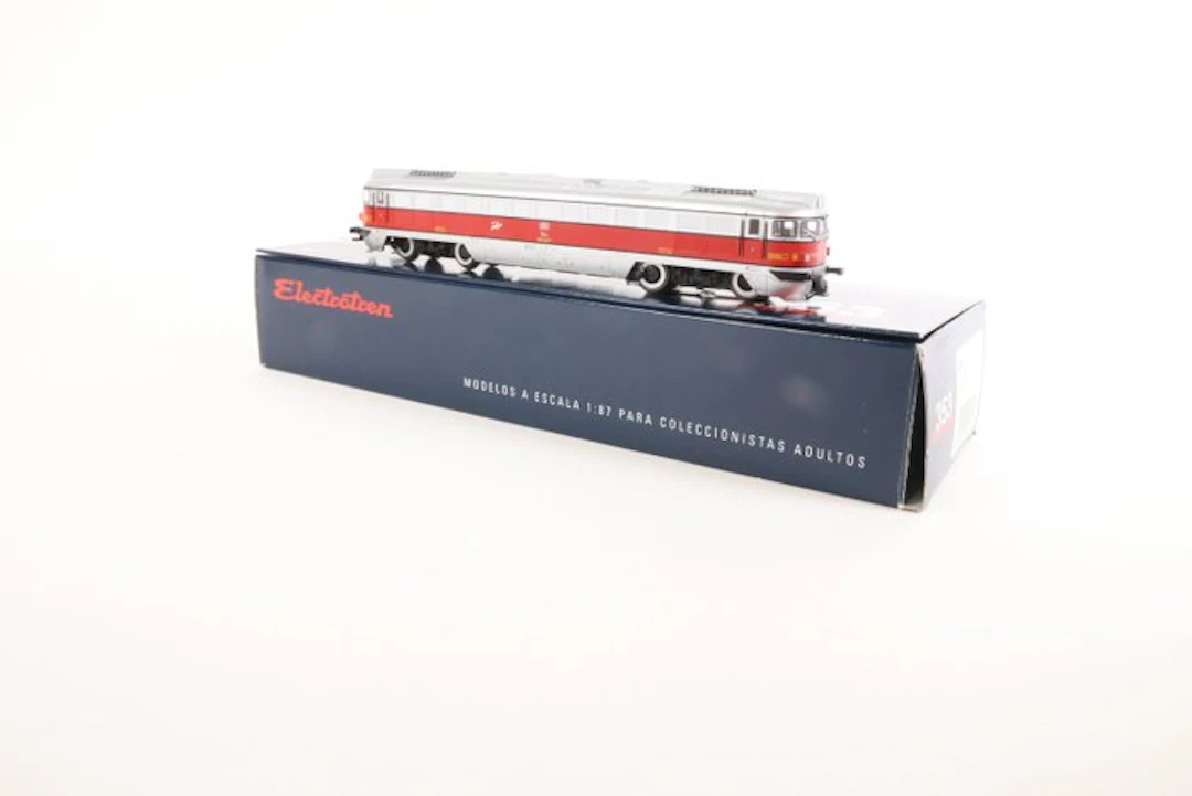 Electrotren H0 - 2307 - Diesel locomotive (1) - 353-004...