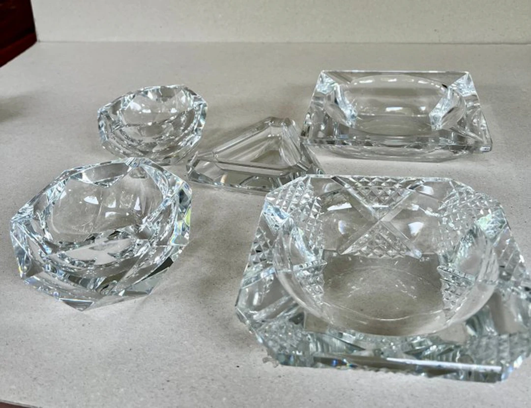 Val Saint Lambert - Ashtray (5) - Crystal cut signed 5...