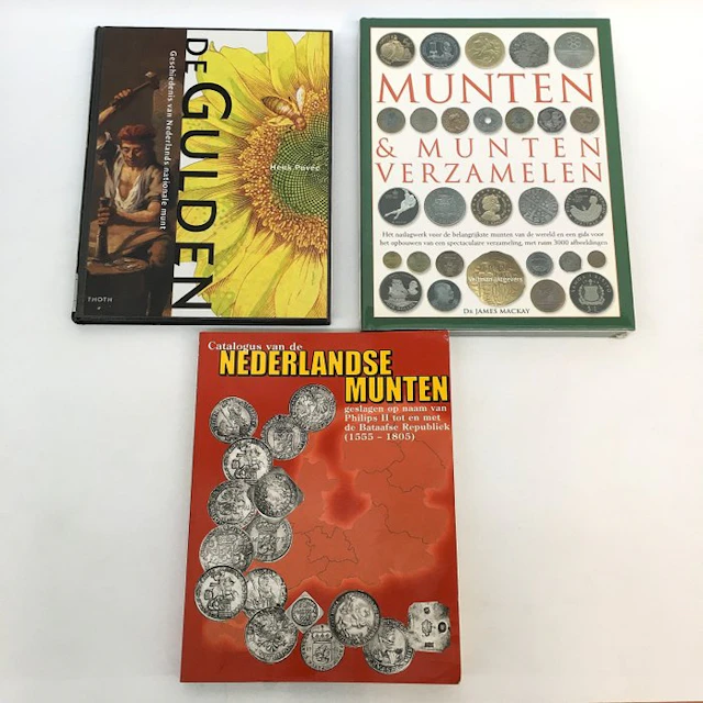 Coin catalogs