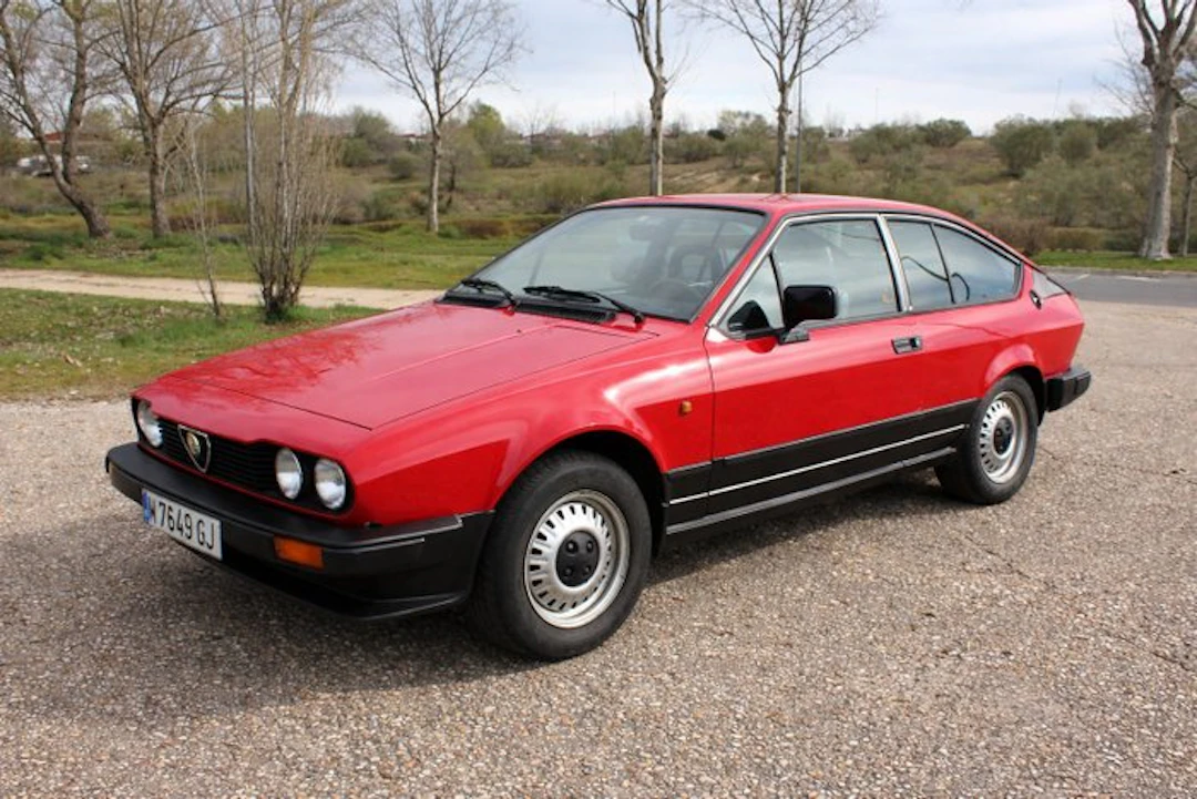 Alfa Romeo - GTV 2.0 - 1985