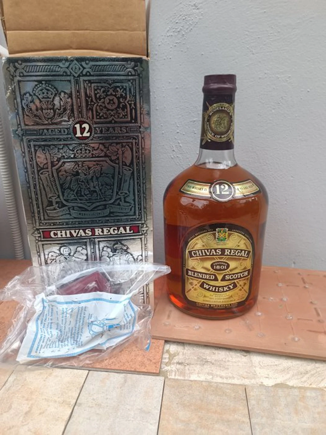 Chivas Regal 12 years old - b. 1970s, 1980s - 3.78 Litres