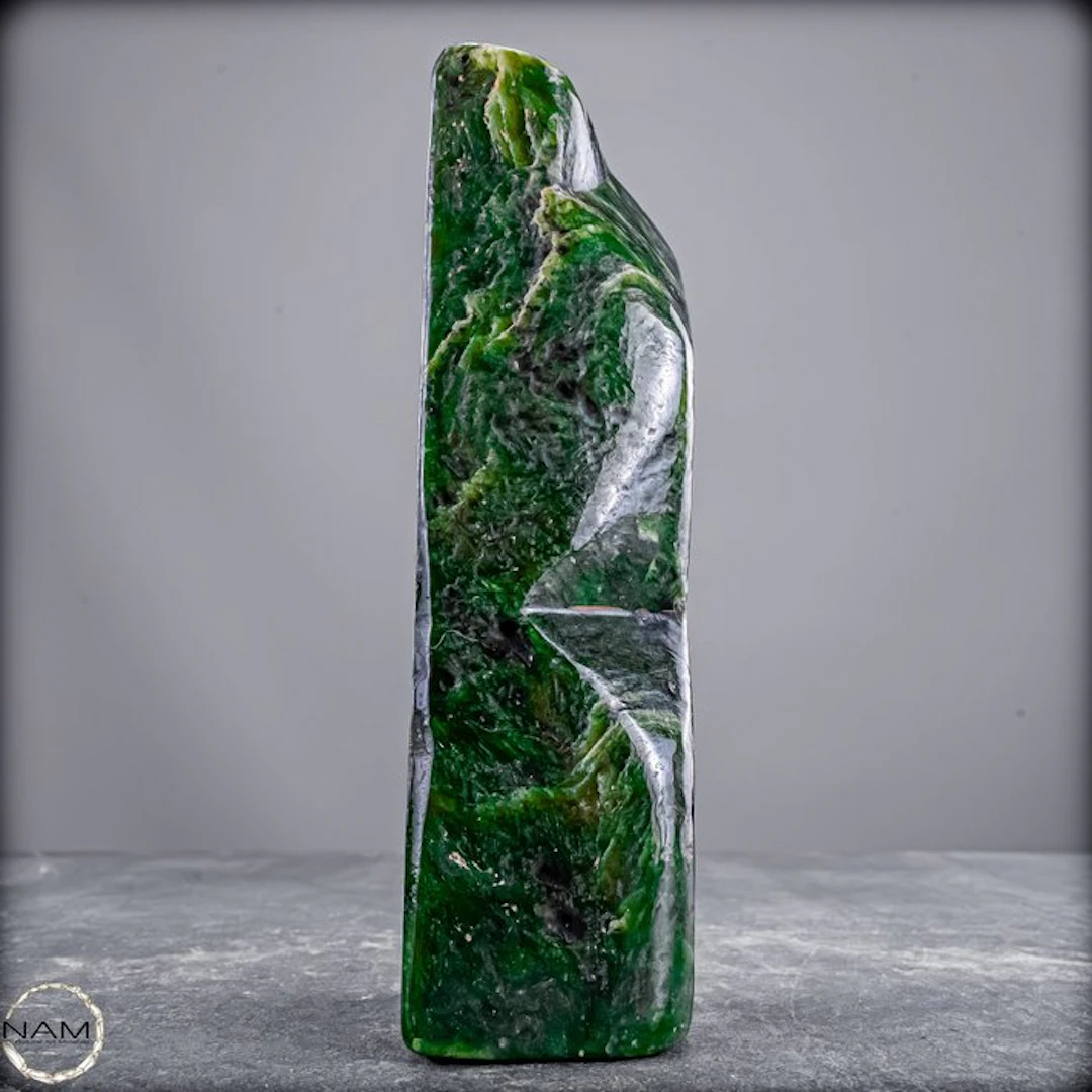 Natural high-quality nephrite jade. Freeform- 1004.41 g