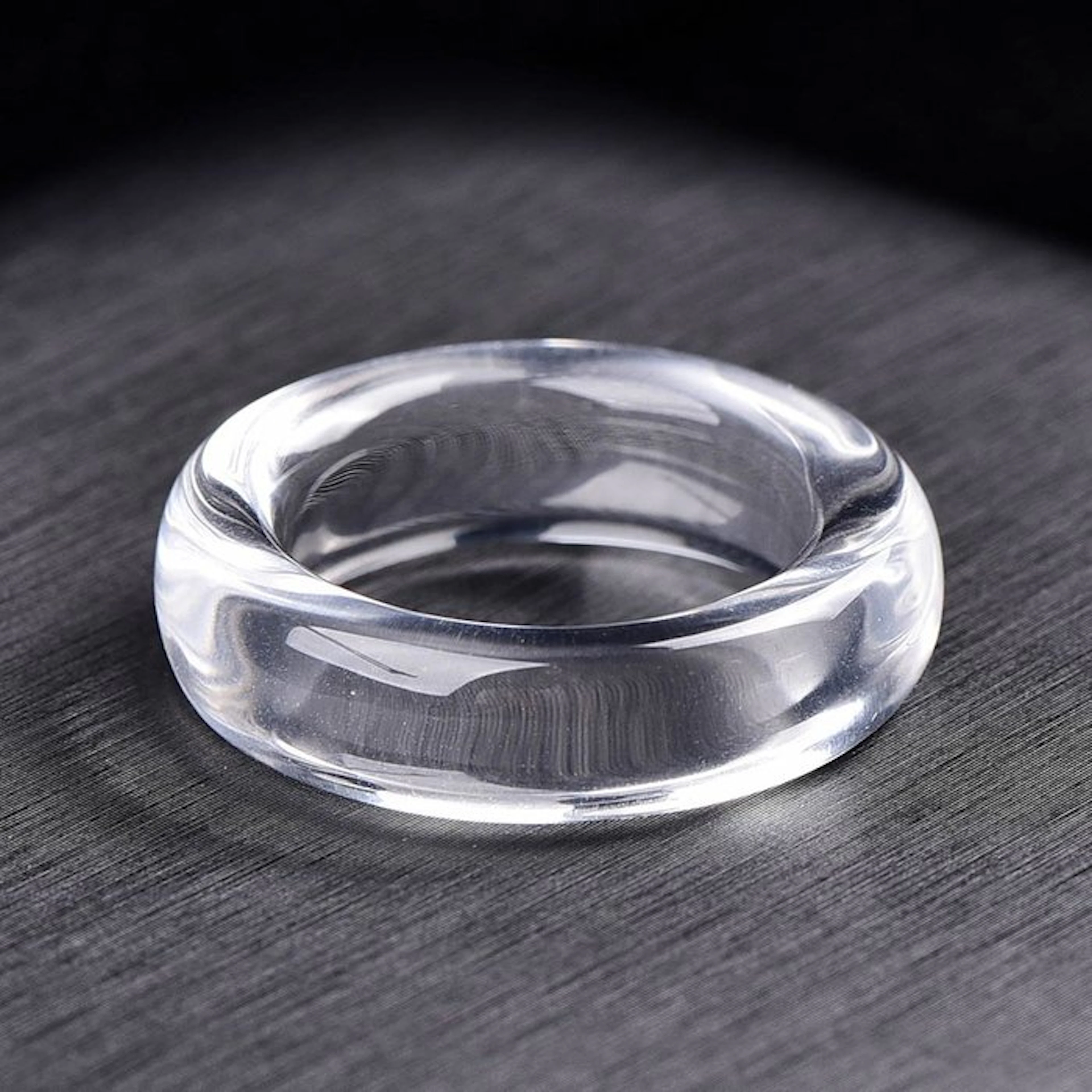 ALGT Certified - Huge and Masterful Natural Quartz Ring...