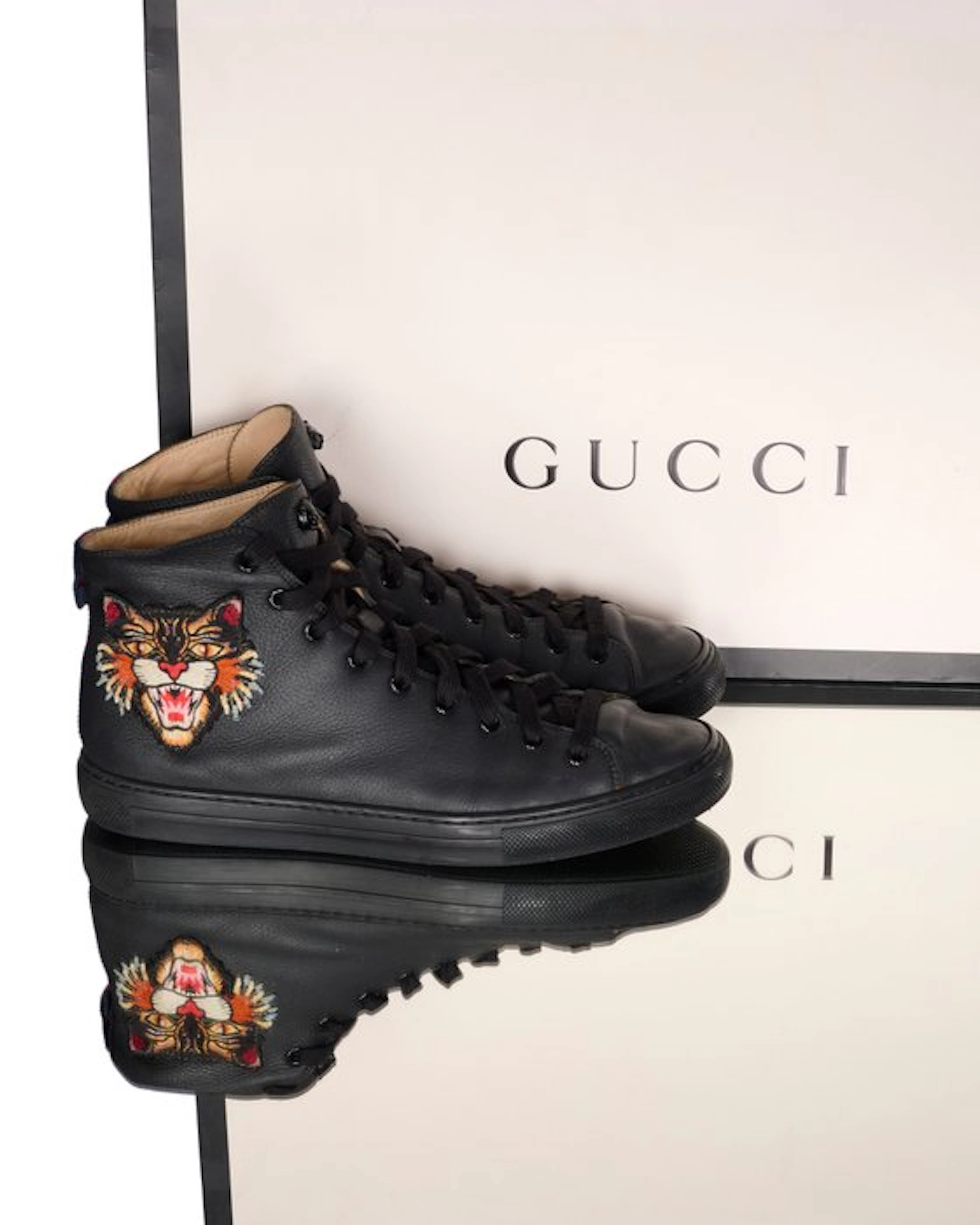 Gucci - Sneaker alte ricamate Tiger & UFO - Sneakers - Size: EU 41.5