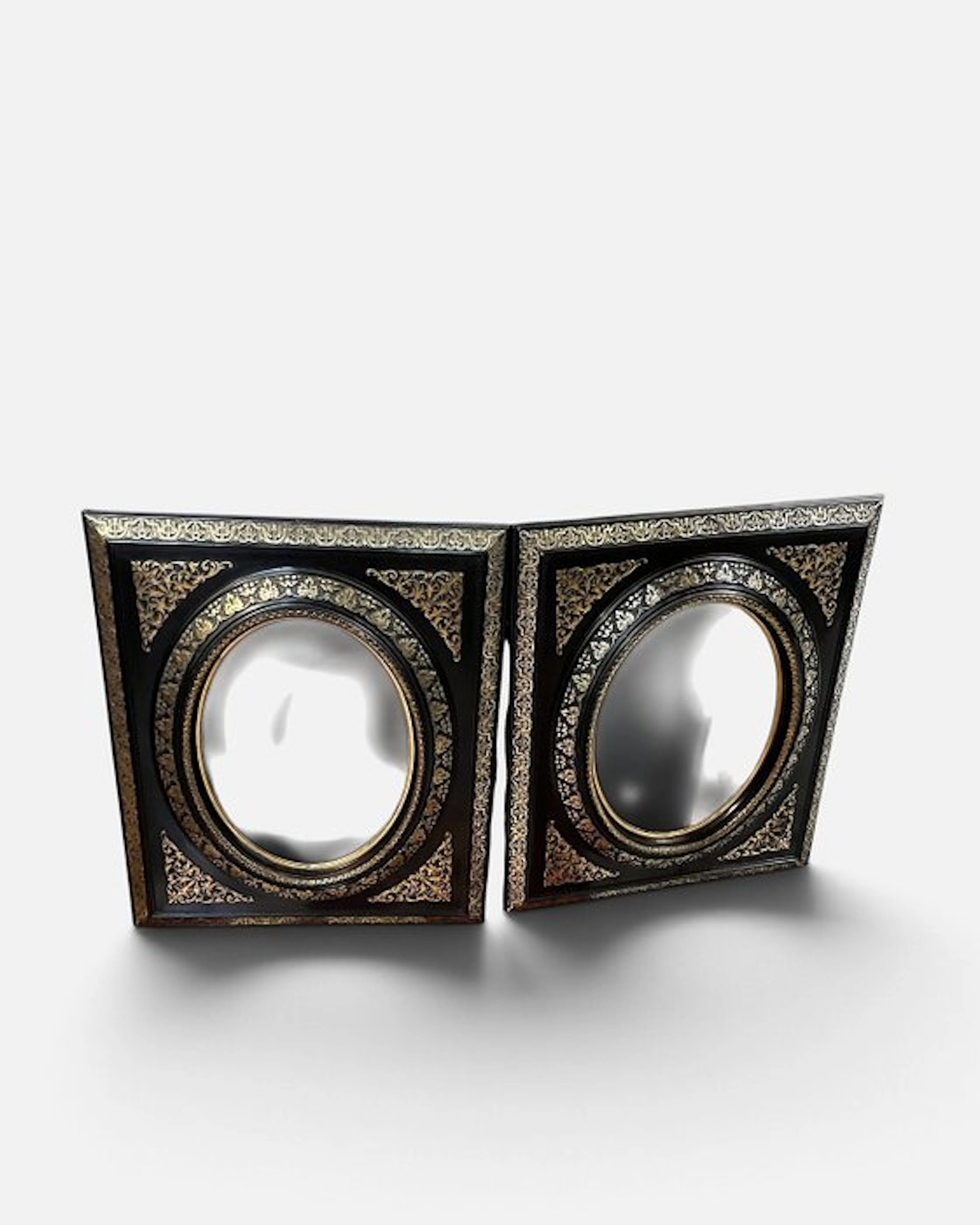 Frame (2) - Wood - Napoleon III's Grand Executives