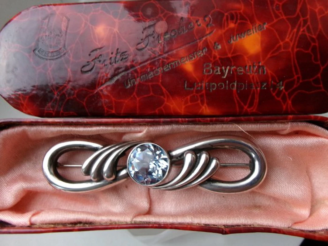 Silver, Spinel - Brooch - Art Deco In Box