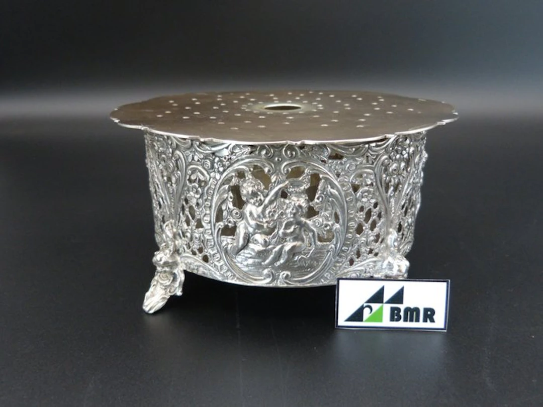 Can - .800 silver - Tea warmer / warming stand