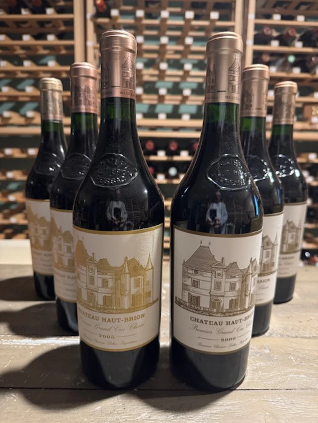 2005 Chateau Haut-Brion - Pessac-Léognan 1er Grand Cru...