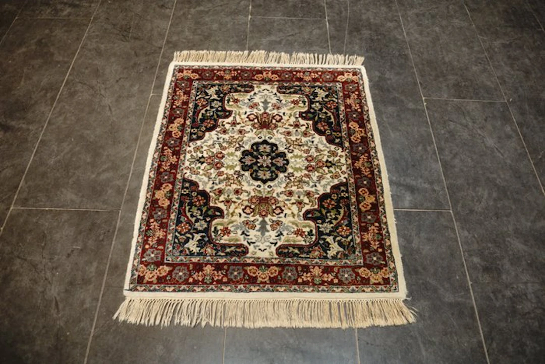 Tabriz - Carpet - 82 cm - 75 cm