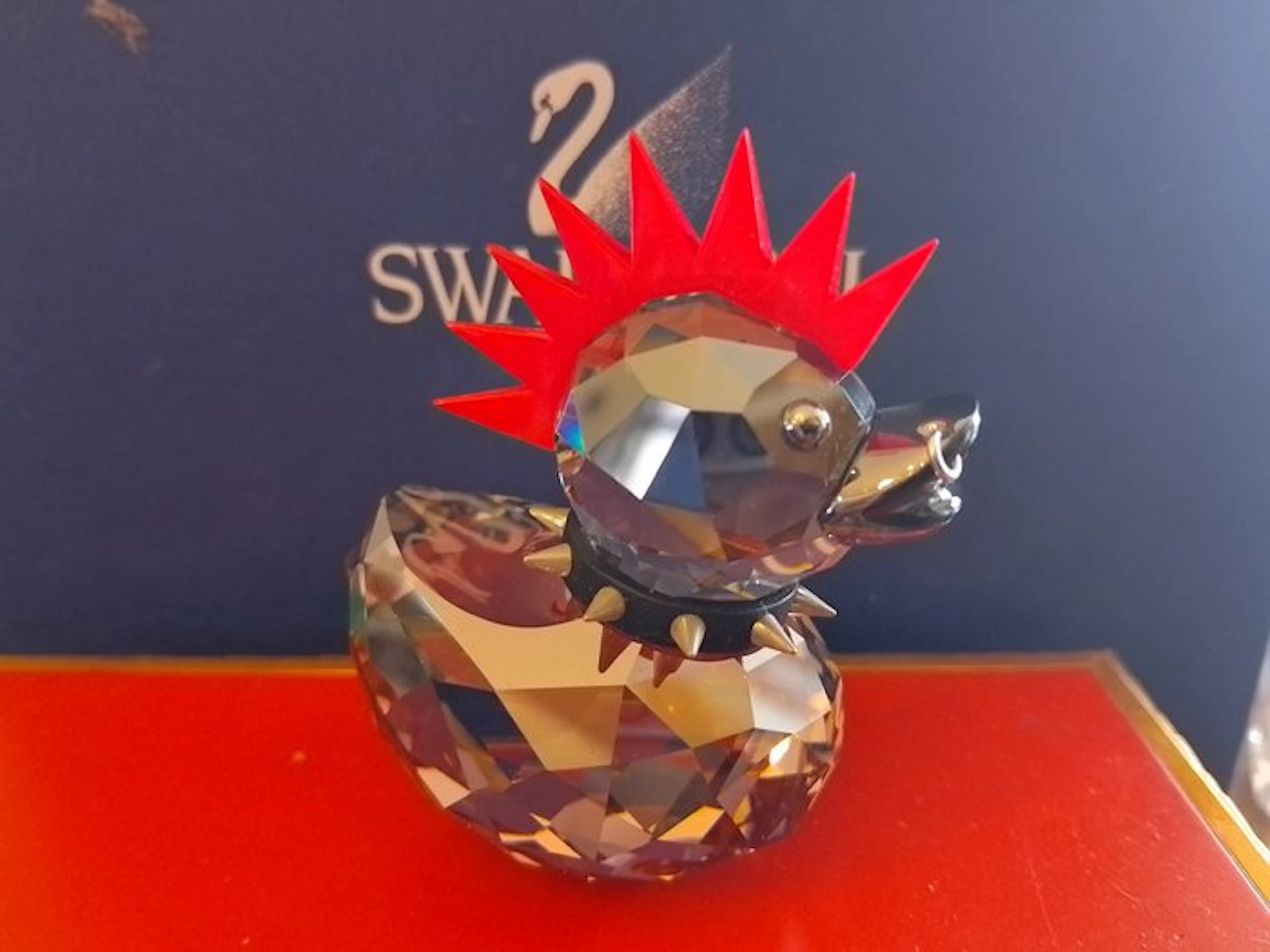 Swarovski - Figurine - Happy Duck - Punk Duck - 1096735...