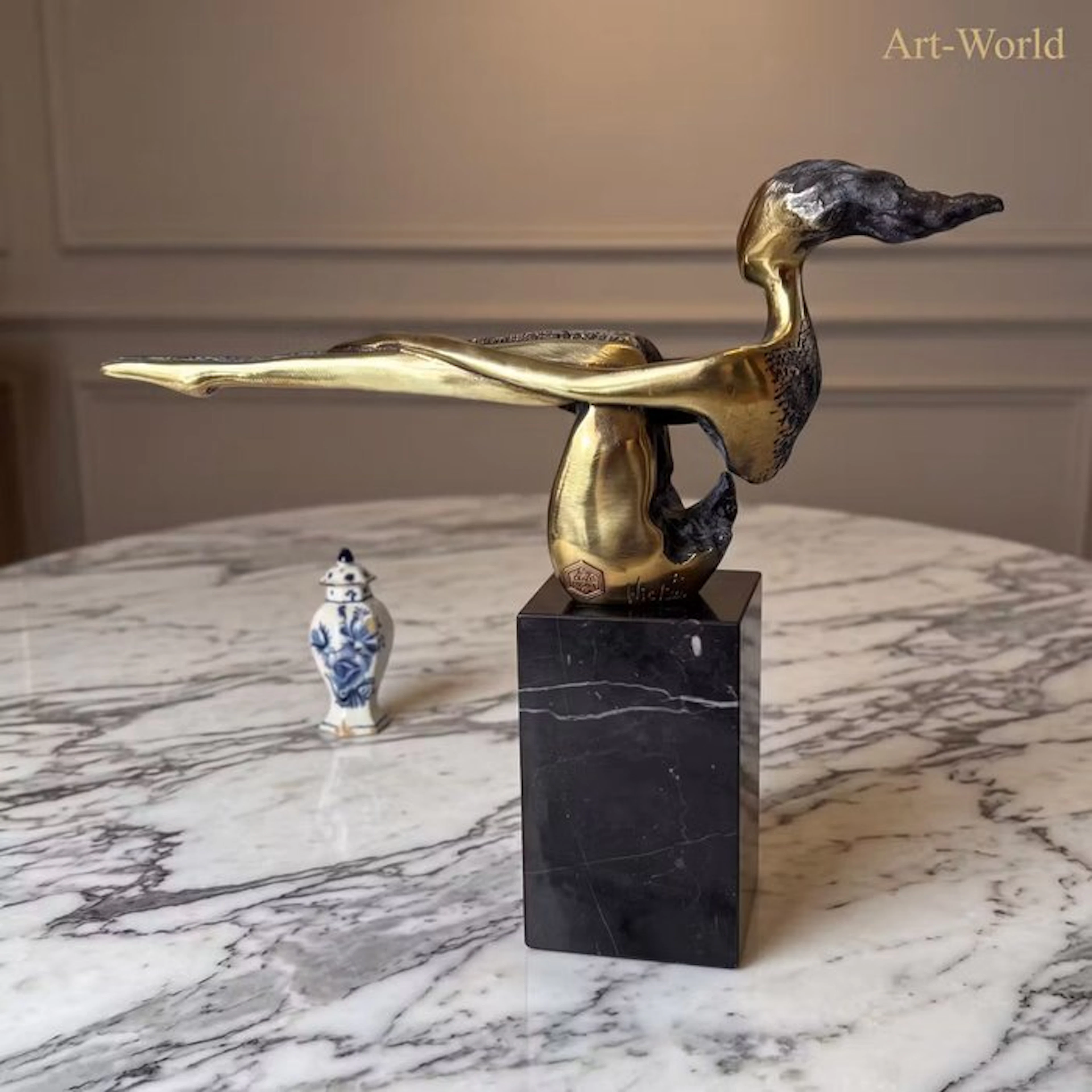Statue, Modern bronzen sculptuur van een naakte vrouw - 29 cm - Bronze, Marble