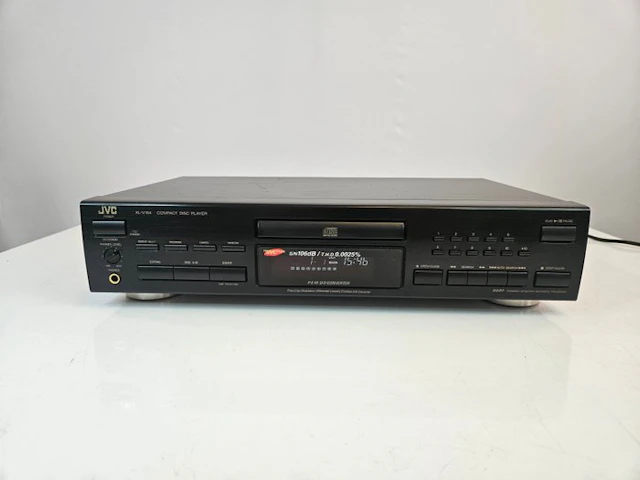 JVC - XL-V164BK with 1-Bit PEM D.D. Converter CD player