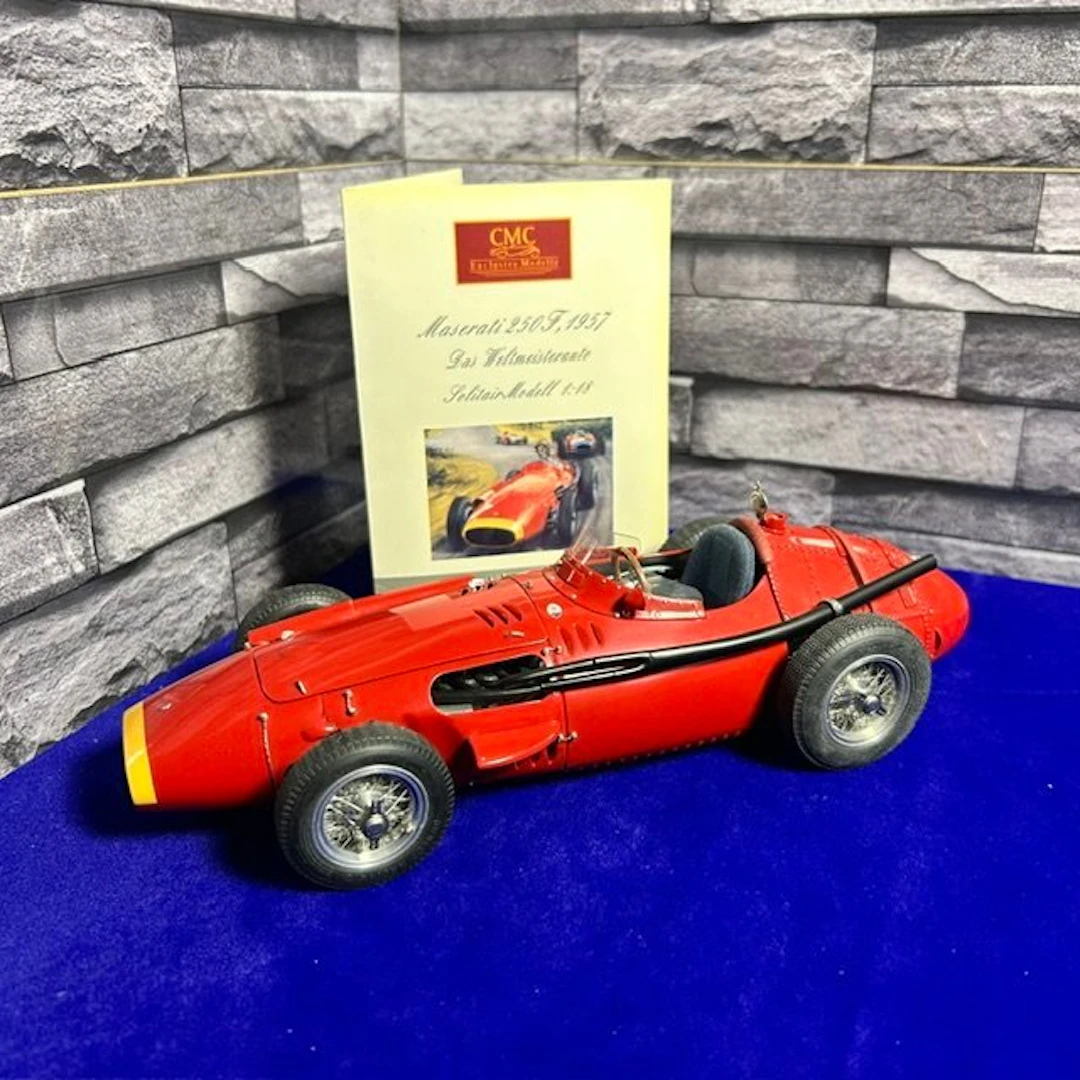 CMC 1:18 - Model race car - CMC 1:18 Maserati 250F 1957...