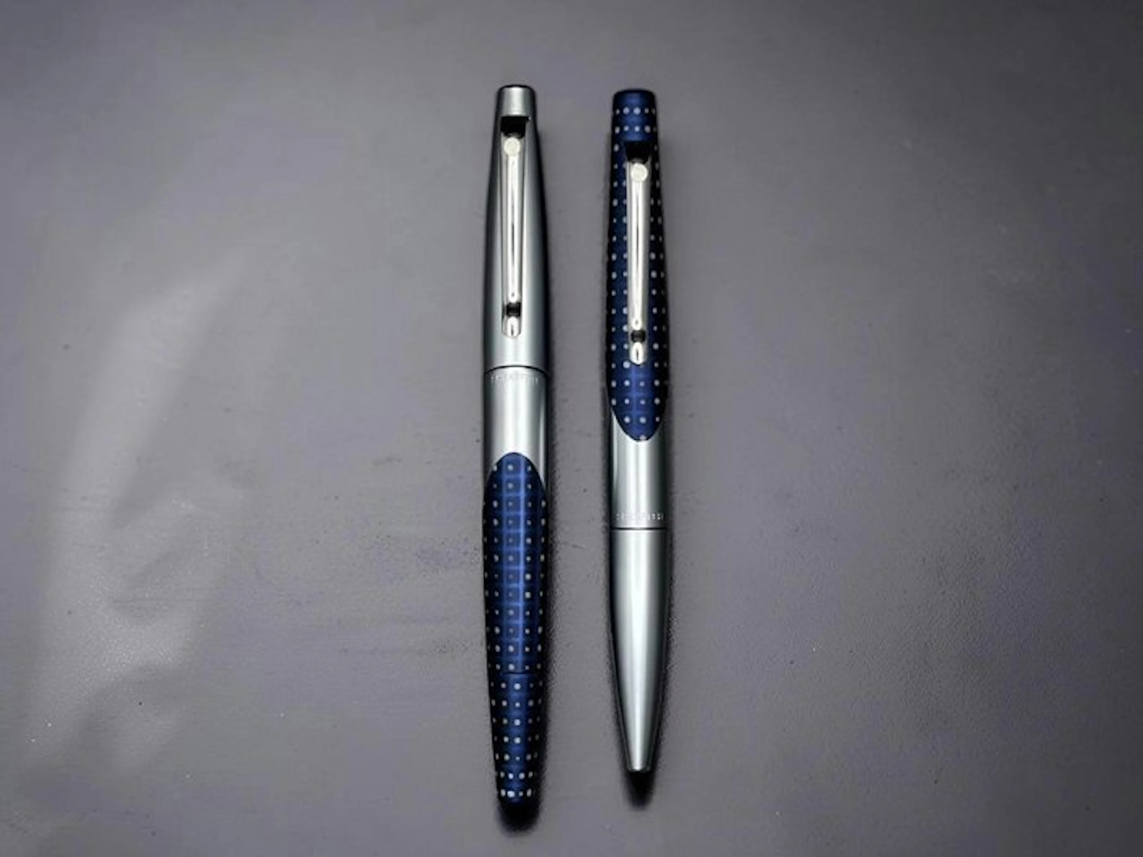 Sheaffer - Intrigue Whaler Shark Set Estilográfica 14K F...