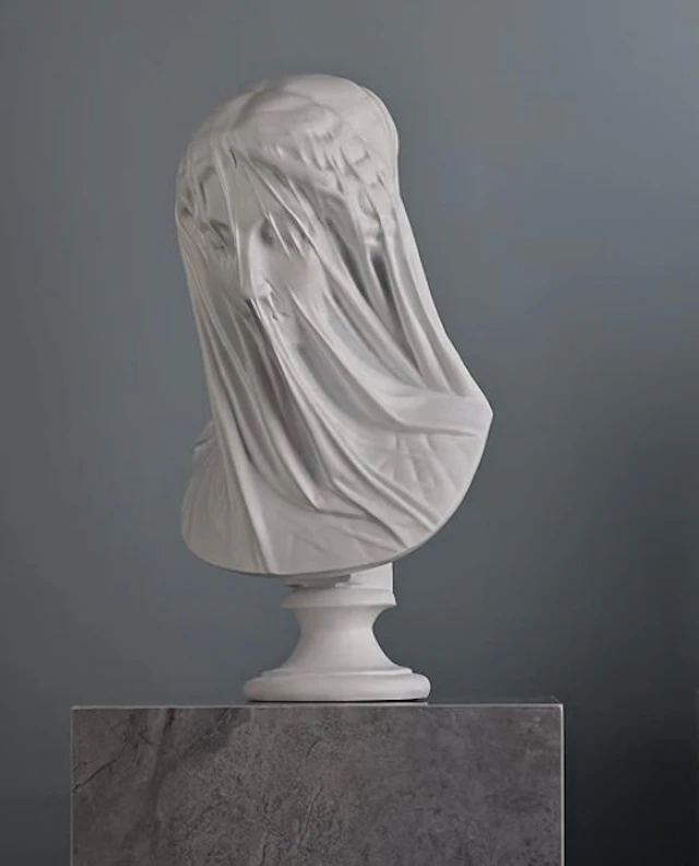 Statue, Donna velata - 33.5 cm - Resin