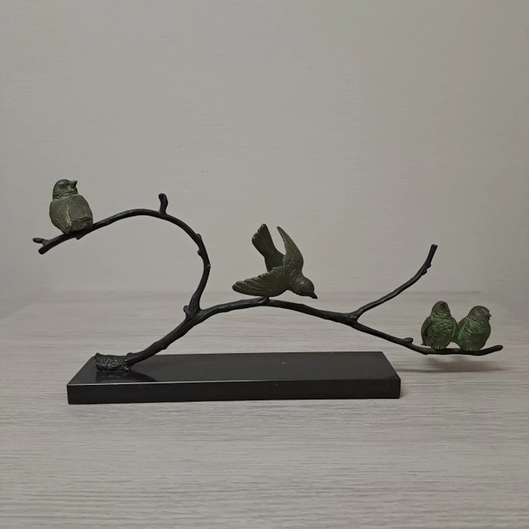 Guy Debe - Sculpture, Birds on branch - 20.5 cm - Patinated bronze