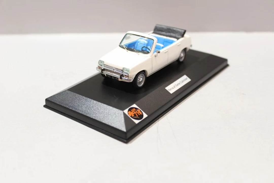 AM.71 1:43 - Model car - Renault 7/siete Cabriolet 1/43. - Artisanal model