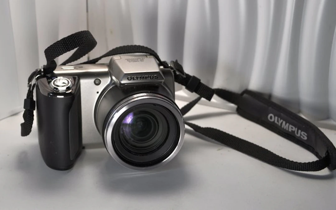 Olympus SP-620UZ Digital camera