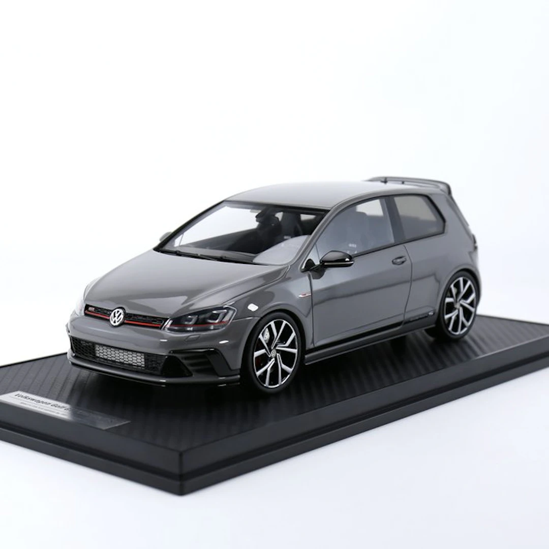 DNA Collectibles 1:18 - Model car - Volkswagen Golf VII...