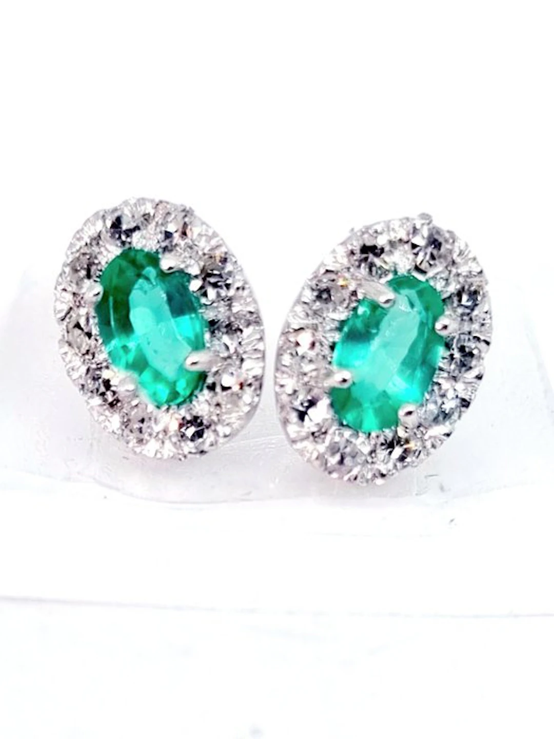 Earrings - 18 kt. White gold Emerald - Diamond
