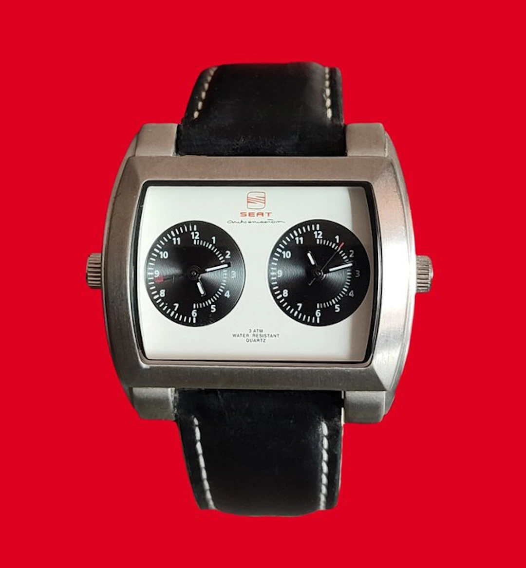 Seat with double dials - Montre vintage - Années 90