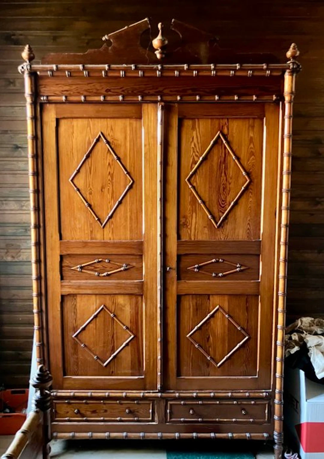 Wardrobe - Pinewood, Spruce - Bamboo-style wardrobe