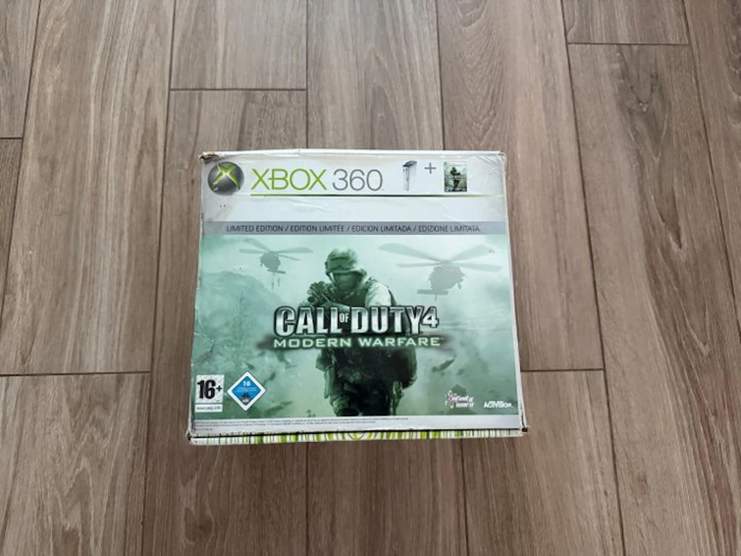 Microsoft - Xbox 360 - Xbox 360 Call of Duty 4 Limited...