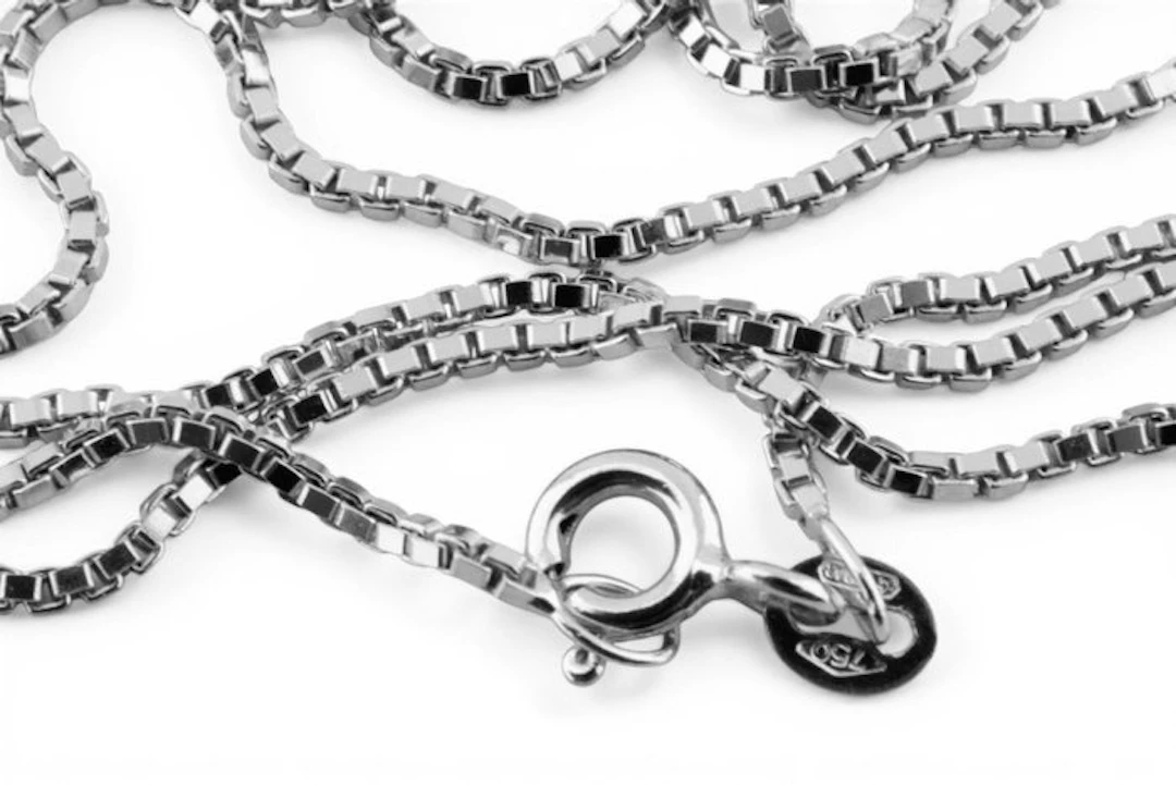 Necklace - 18 kt. White gold