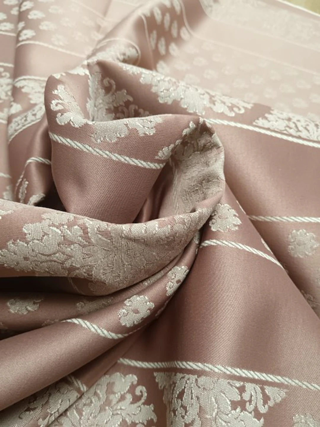 Damasco darredo E 695 Size 3x2.50 m - Textile - 300 cm...