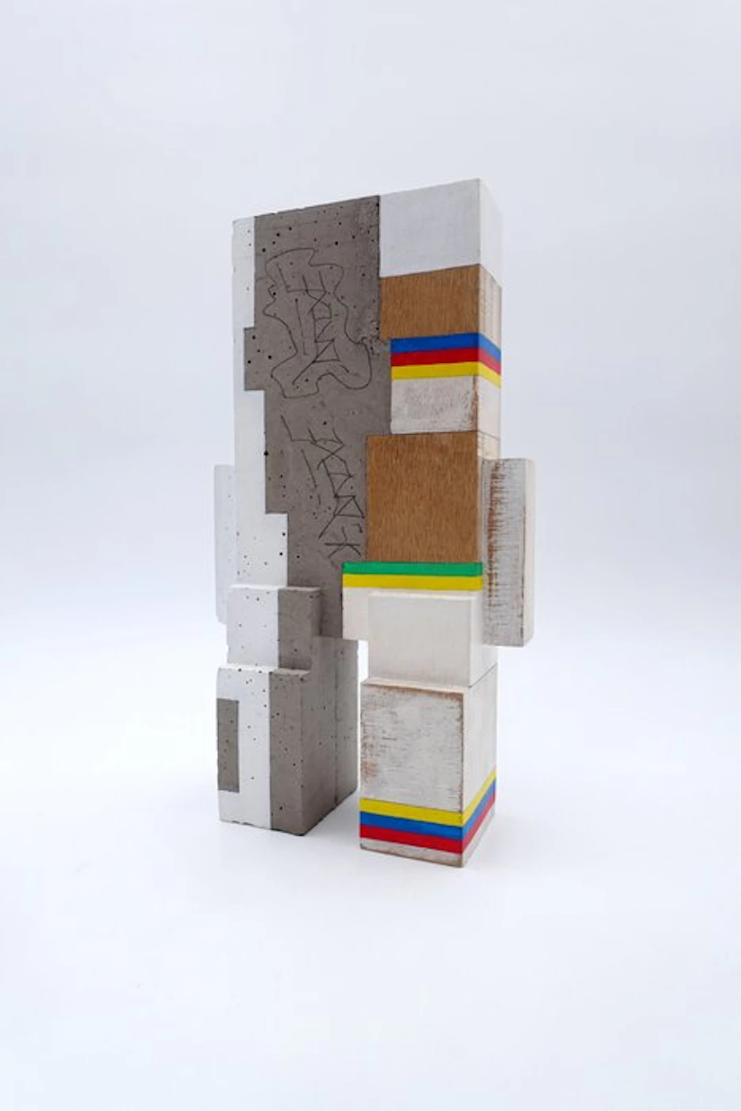 Wxyz (1980) - Sculpture, "322-1" - 246 mm - Wood, Concrete - 2026