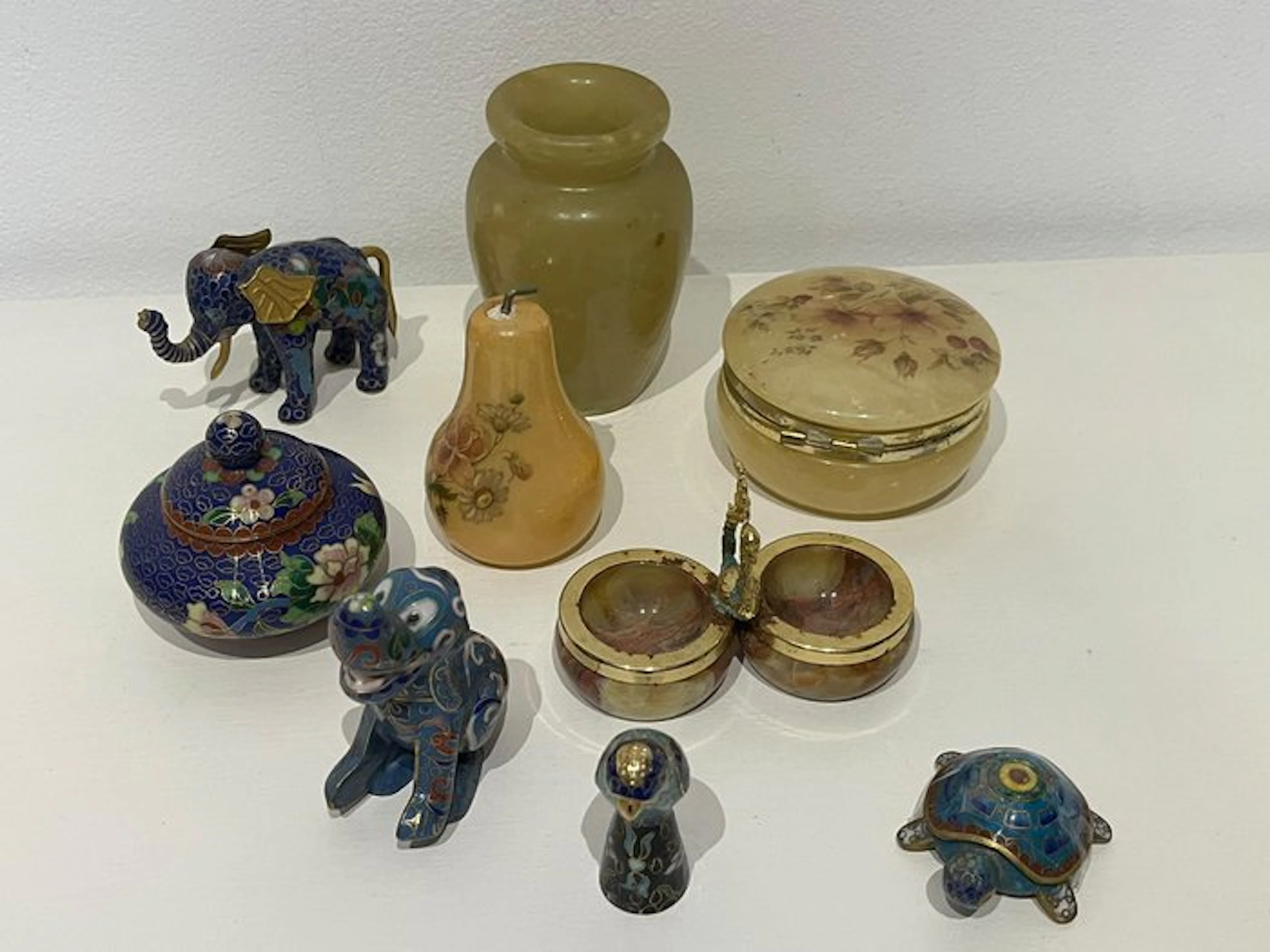 Themed collection - Lot of 9 decorative objects – enameled animals